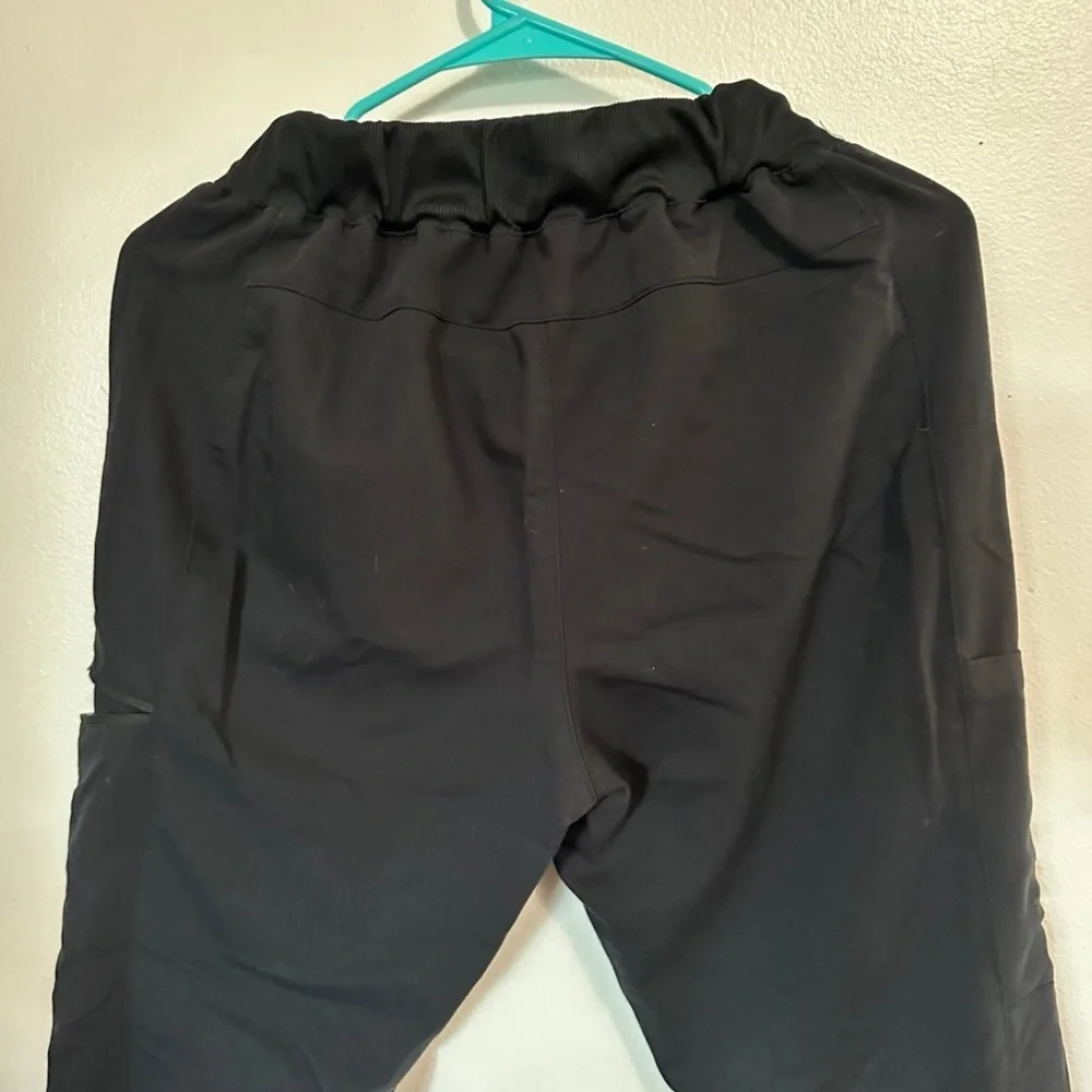Fabletics Black Scrub Set Size Small | V-Neck Medical Uniform Set